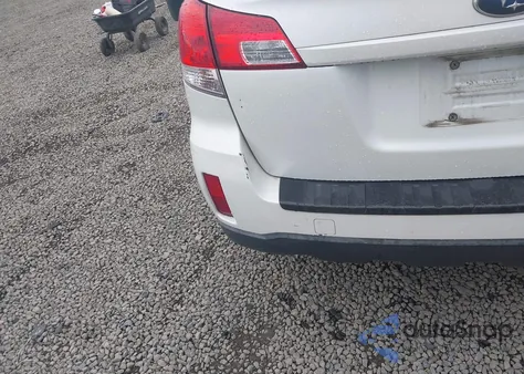 2011 Subaru Outback 2.5I Premium z USA, uszkodzony, nr VIN 4S4BRBCC4B3397211